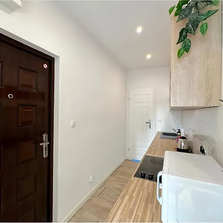 Breslau - Peaceful Retreat, 10 Minutes To Old Town & Seaside Δωμάτια σε οικογενειακή κατοικία *
