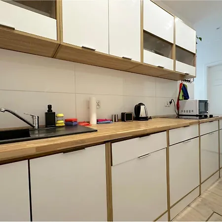 Alloggio in famiglia Breslau - Peaceful Retreat, 10 Minutes To Old Town & Seaside *